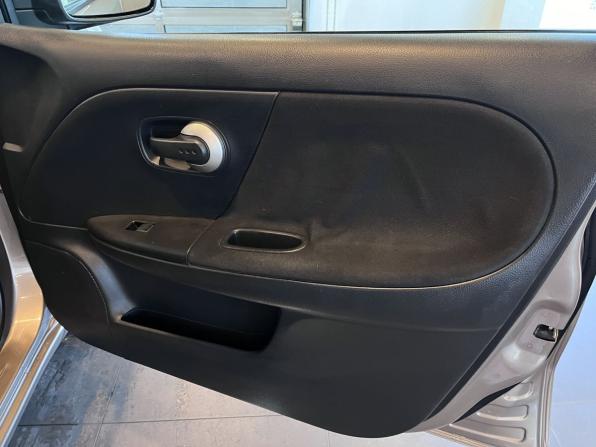Nissan Note I Рестайлинг с пробегом 2011 года, цена 537 000 рублей, 261223 км, хэтчбек, Автокод Объявления