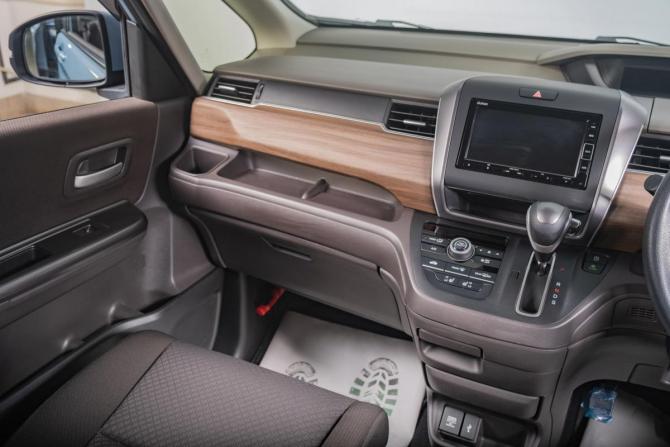 Honda Freed II Рестайлинг с пробегом 2020 года, цена 2 249 000 рублей, 59000 км, компактвэн, Автокод Объявления
