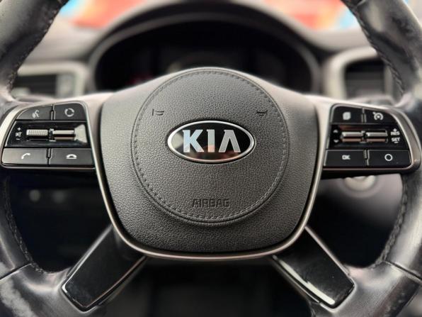 Kia Sorento III Prime Рестайлинг с пробегом 2019 года, цена 2 310 000 рублей, 258200 км, внедорожник, Автокод Объявления
