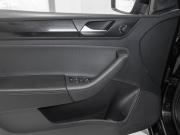 Volkswagen Polo VI Москва  - изображение 38