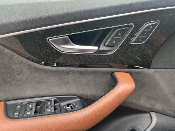 Audi Q7 II (4M) Рестайлинг с пробегом 2021 года, цена 4 433 000 рублей, 237810 км, внедорожник, Автокод Объявления