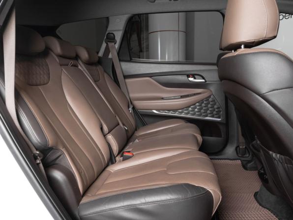 Hyundai Santa Fe IV с пробегом 2019 года, цена 2 641 600 рублей, 154113 км, внедорожник, Автокод Объявления