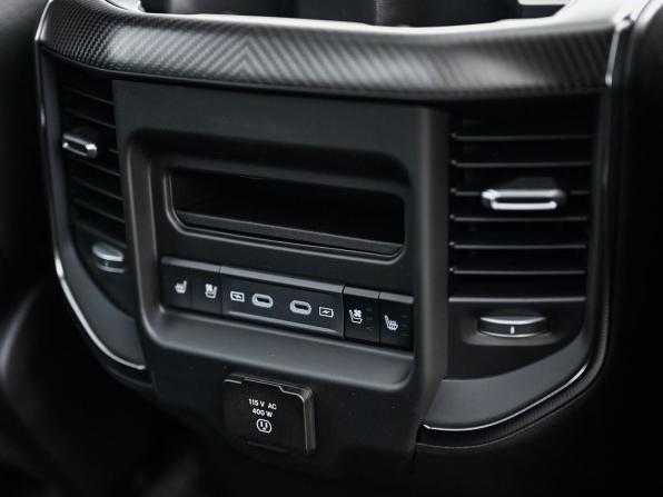 Ram 1500 V Рестайлинг с пробегом 2026 года, цена 11 500 000 рублей, 61 км, offers.body_type.unknown, Автокод Объявления