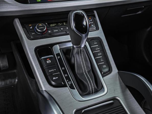 Geely Atlas I с пробегом 2019 года, цена 1 769 000 рублей, 64344 км, внедорожник, Автокод Объявления