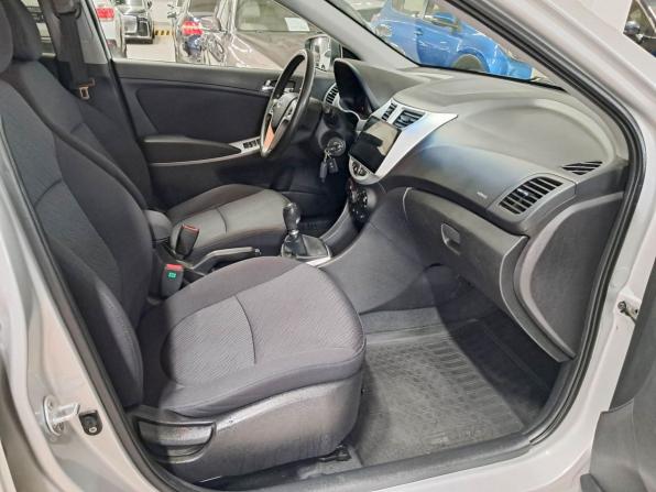Hyundai Solaris I с пробегом 2014 года, цена 890 000 рублей, 85770 км, седан, Автокод Объявления