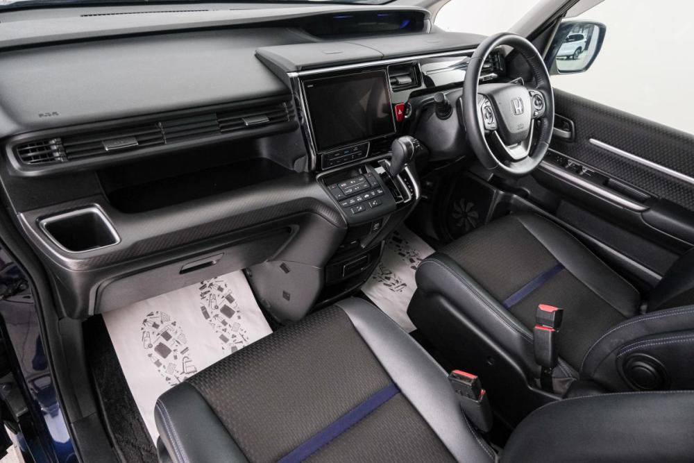 Honda Stepwgn V Рестайлинг Красноярск  - изображение 13