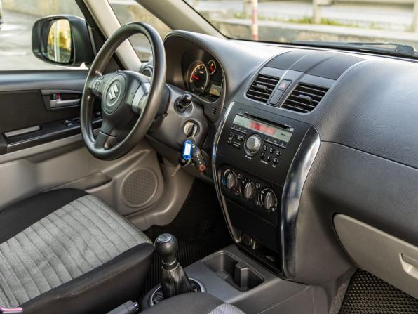 Suzuki SX4 I (Classic) Рестайлинг с пробегом 2011 года, цена 708 000 рублей, 183226 км, хэтчбек, Автокод Объявления