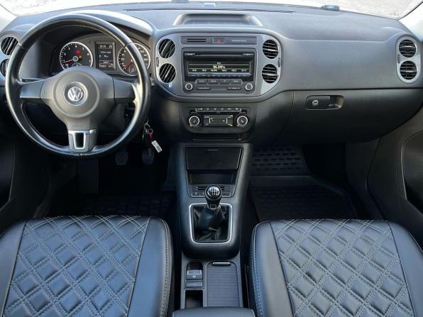 Volkswagen Tiguan I Рестайлинг с пробегом 2013 года, цена 1 060 000 рублей, 180000 км, внедорожник, Автокод Объявления