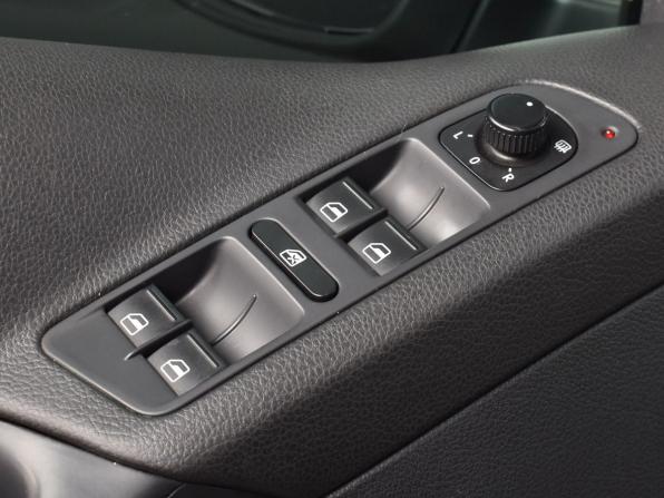 Volkswagen Tiguan I Рестайлинг с пробегом 2012 года, цена 1 099 999 рублей, 279412 км, внедорожник, Автокод Объявления