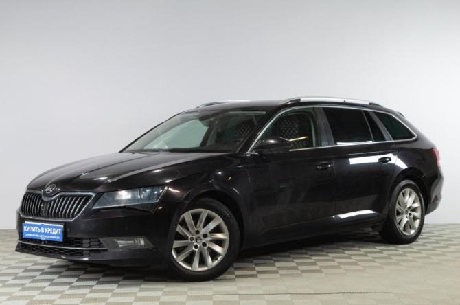 Skoda Superb III с пробегом 2017 года, цена 2 479 000 рублей, 233000 км, универсал, Автокод Объявления