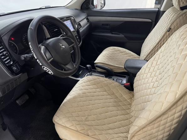 Mitsubishi Outlander III Рестайлинг 2 с пробегом 2017 года, цена 1 499 000 рублей, 179759 км, внедорожник, Автокод Объявления