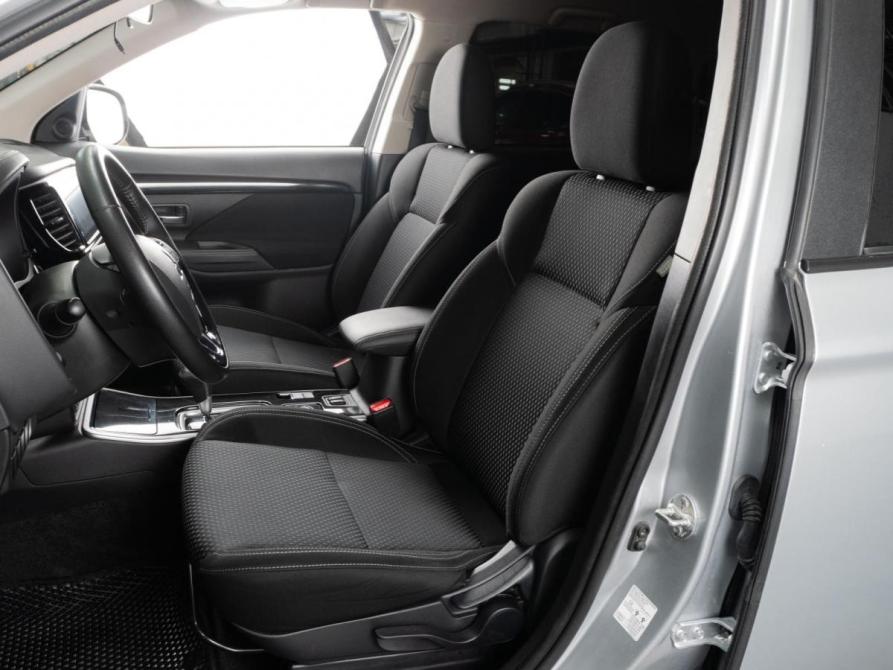 Mitsubishi Outlander III Рестайлинг 3 Тюмень  - изображение 11