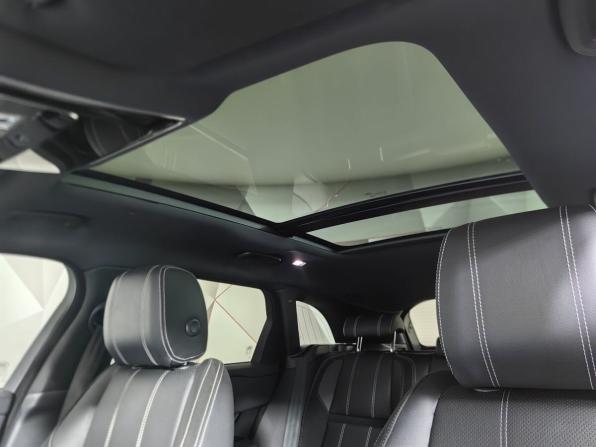 Land Rover Range Rover Velar I с пробегом 2018 года, цена 4 000 000 рублей, 136848 км, внедорожник, Автокод Объявления