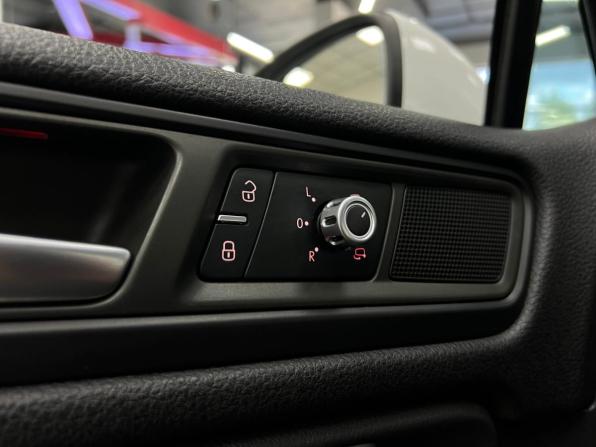 Volkswagen Touareg II с пробегом 2012 года, цена 1 700 000 рублей, 180889 км, внедорожник, Автокод Объявления