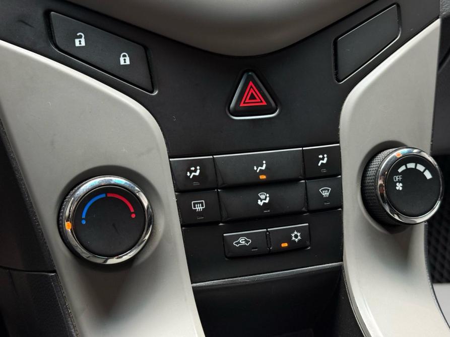Chevrolet Cruze I Ижевск  - изображение 15