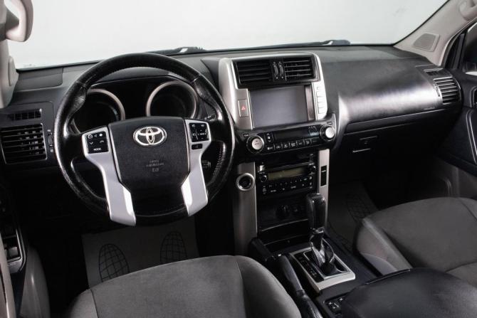 Toyota Land Cruiser Prado 150 Series с пробегом 2011 года, цена 2 739 000 рублей, 278000 км, внедорожник, Автокод Объявления