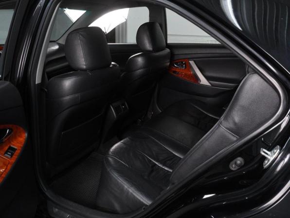 Toyota Camry VI (XV40) Рестайлинг с пробегом 2011 года, цена 1 325 000 рублей, 257981 км, седан, Автокод Объявления