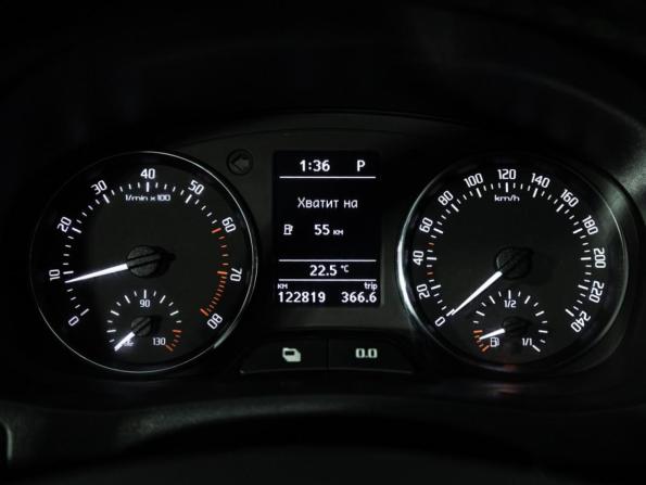 Skoda Fabia II Рестайлинг с пробегом 2010 года, цена 686 980 рублей, 122817 км, хэтчбек, Автокод Объявления
