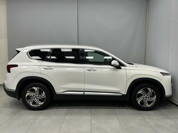 Hyundai Santa Fe IV Рестайлинг с пробегом 2021 года, цена 3 656 500 рублей, 68737 км, внедорожник, Автокод Объявления