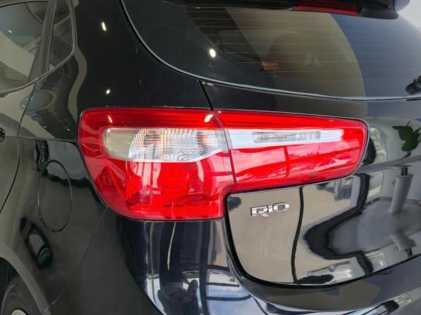 Kia Rio III с пробегом 2013 года, цена 949 000 рублей, 106102 км, хэтчбек, Автокод Объявления
