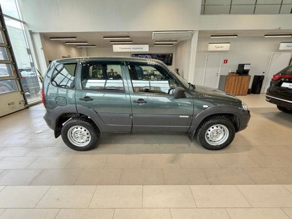 Chevrolet Niva I Рестайлинг с пробегом 2017 года, цена 754 000 рублей, 86383 км, внедорожник, Автокод Объявления