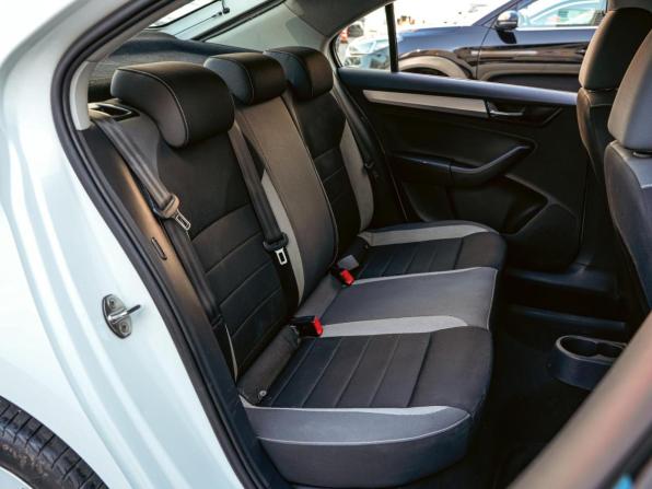 Skoda Rapid I Рестайлинг с пробегом 2019 года, цена 1 185 000 рублей, 188974 км, лифтбек, Автокод Объявления