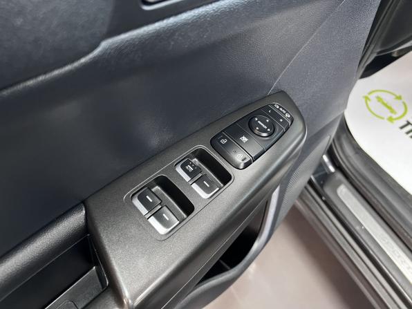 Kia Sportage IV с пробегом 2016 года, цена 1 695 000 рублей, 166599 км, внедорожник, Автокод Объявления
