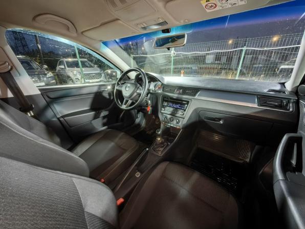Skoda Rapid I с пробегом 2014 года, цена 659 000 рублей, 228000 км, лифтбек, Автокод Объявления