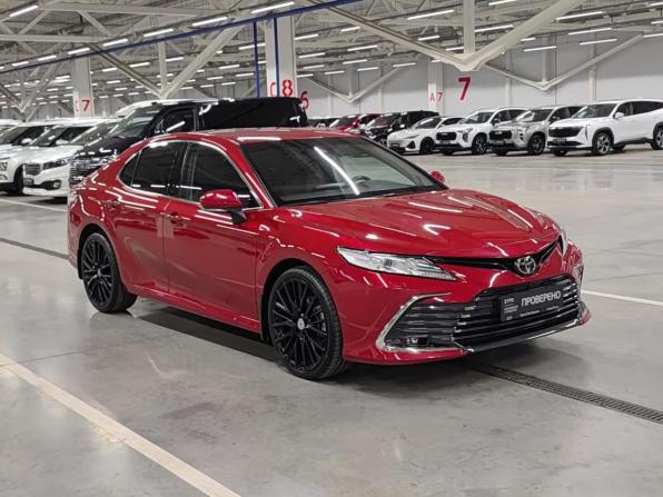 Toyota Camry VIII (XV70) Рестайлинг с пробегом 2021 года, цена 3 390 000 рублей, 27680 км, седан, Автокод Объявления