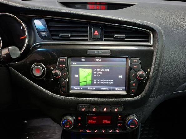 Kia Ceed II Рестайлинг с пробегом 2016 года, цена 1 229 000 рублей, 180167 км, универсал, Автокод Объявления