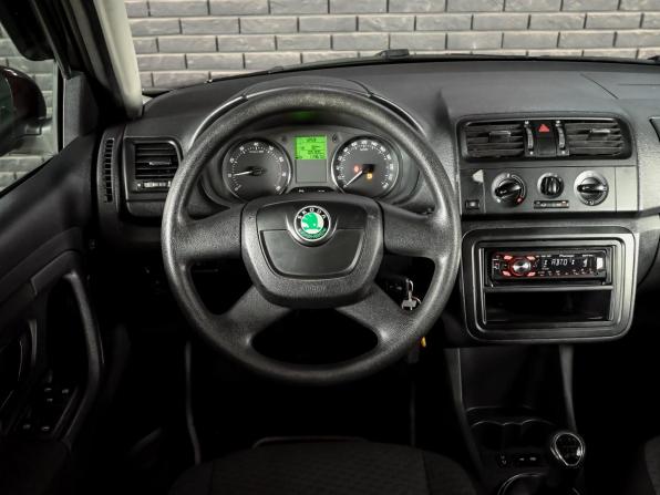 Skoda Fabia II Рестайлинг с пробегом 2011 года, цена 570 000 рублей, 105303 км, хэтчбек, Автокод Объявления