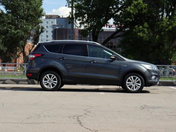 Ford Kuga II Рестайлинг с пробегом 2017 года, цена 1 430 000 рублей, 166370 км, внедорожник, Автокод Объявления