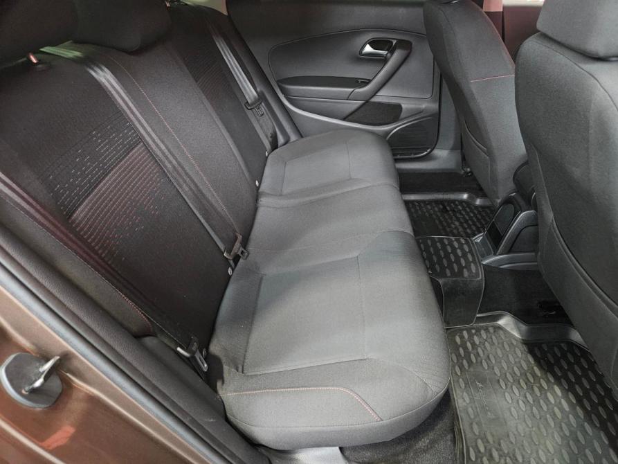 Volkswagen Polo V Рестайлинг Вологда  - изображение 13