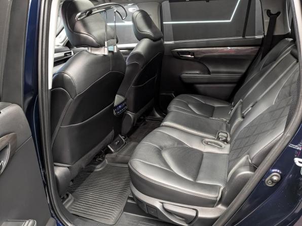 Toyota Highlander IV (XU70) с пробегом 2021 года, цена 4 850 000 рублей, 129570 км, внедорожник, Автокод Объявления