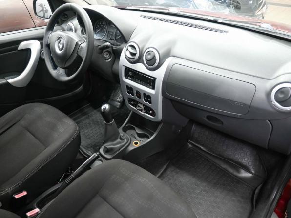 Renault Sandero I с пробегом 2011 года, цена 639 900 рублей, 262888 км, хэтчбек, Автокод Объявления