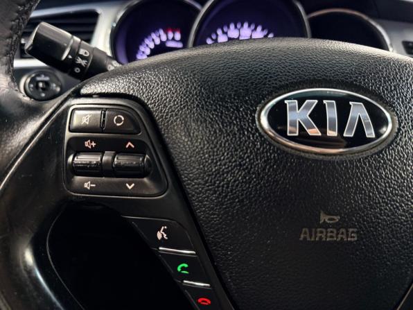 Kia Ceed II с пробегом 2012 года, цена 875 000 рублей, 203591 км, универсал, Автокод Объявления
