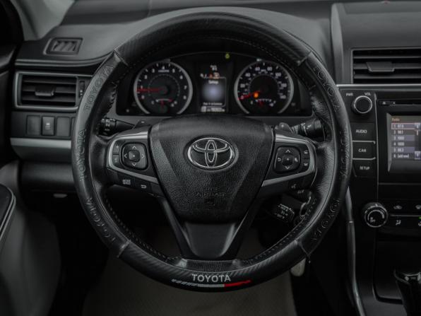 Toyota Camry VII (XV50) Рестайлинг с пробегом 2016 года, цена 1 665 000 рублей, 182000 км, седан, Автокод Объявления