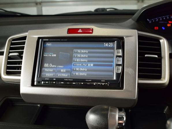 Honda Freed I Рестайлинг с пробегом 2012 года, цена 1 105 995 рублей, 100892 км, компактвэн, Автокод Объявления