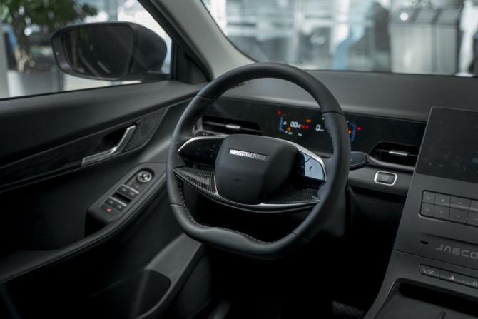 Новый Jaecoo J6 2026 года, цена 2 290 000 рублей, внедорожник, Автокод Объявления