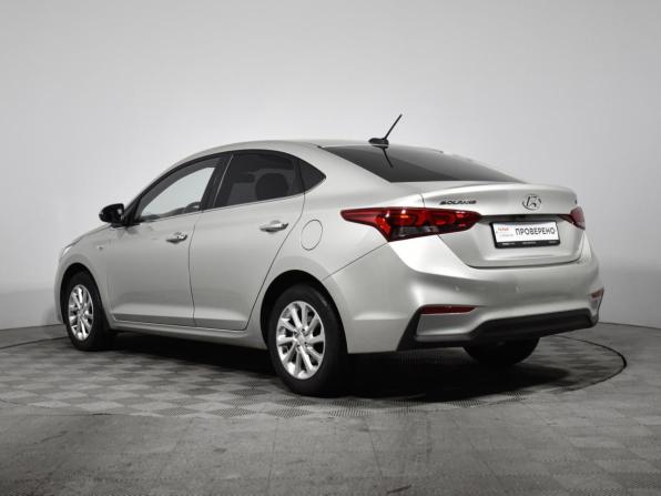 Hyundai Solaris II с пробегом 2020 года, цена 1 379 000 рублей, 124106 км, седан, Автокод Объявления
