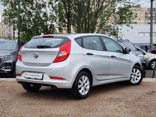 Hyundai Solaris I Рестайлинг с пробегом 2014 года, цена 869 000 рублей, 180000 км, хэтчбек, Автокод Объявления