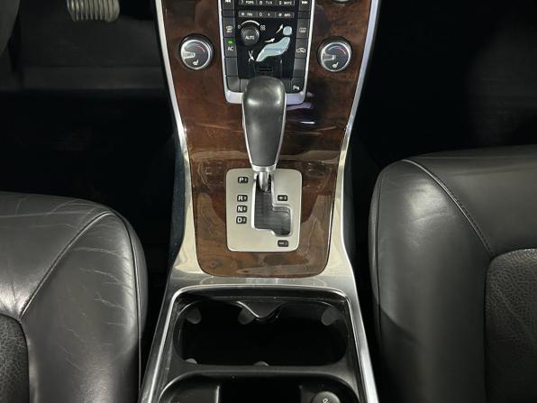 Volvo S80 II Рестайлинг с пробегом 2011 года, цена 1 299 000 рублей, 158000 км, седан, Автокод Объявления