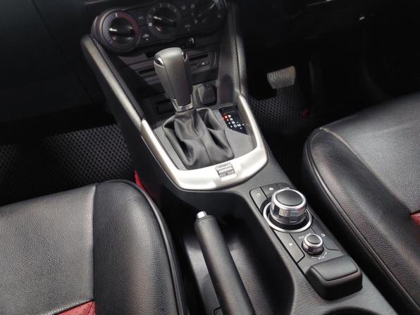 Mazda 2 III (DJ) Рестайлинг с пробегом 2020 года, цена 1 365 000 рублей, 130000 км, хэтчбек, Автокод Объявления