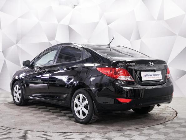 Hyundai Solaris I с пробегом 2013 года, цена 825 000 рублей, 143039 км, седан, Автокод Объявления