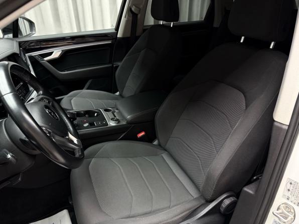 Volkswagen Touareg III с пробегом 2020 года, цена 4 299 000 рублей, 206221 км, внедорожник, Автокод Объявления