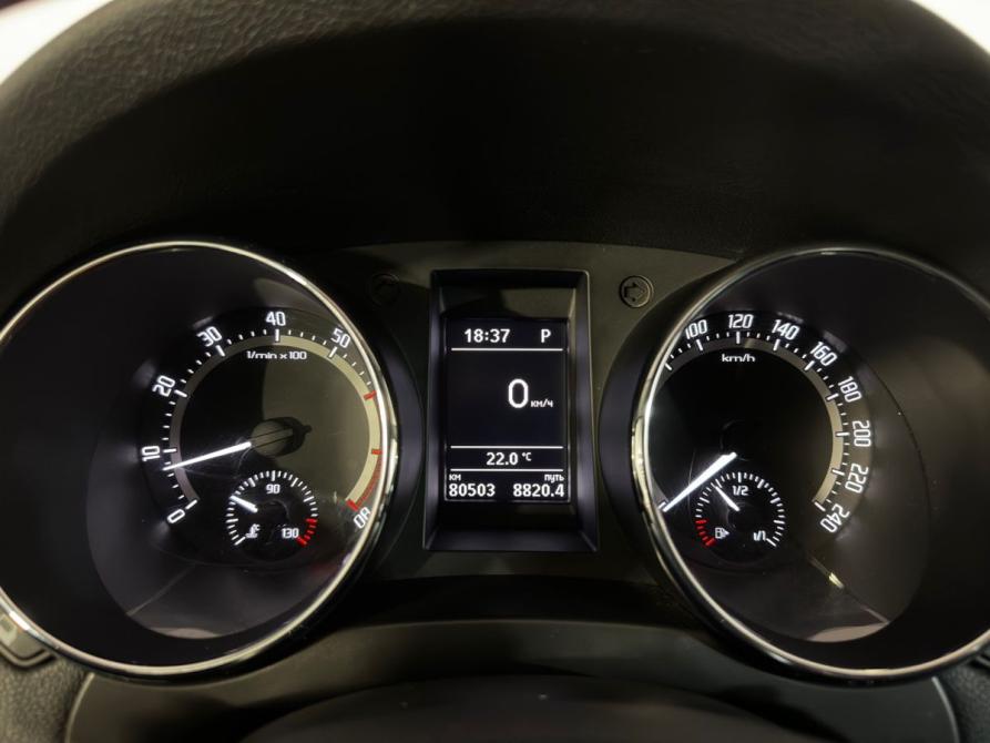 Skoda Yeti I Рестайлинг Великий Новгород  - изображение 16
