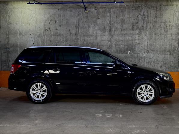 Opel Astra H Рестайлинг с пробегом 2008 года, цена 555 000 рублей, 185235 км, универсал, Автокод Объявления