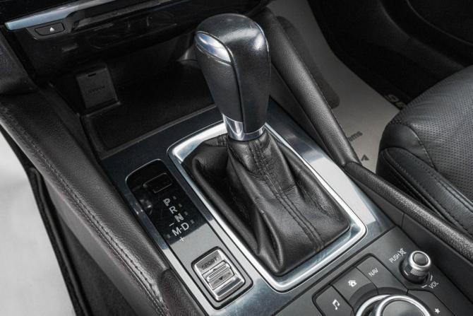 Mazda 6 III (GJ) Рестайлинг с пробегом 2017 года, цена 2 249 000 рублей, 147000 км, седан, Автокод Объявления
