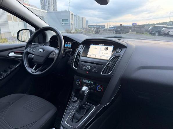 Ford Focus III Рестайлинг с пробегом 2017 года, цена 1 150 000 рублей, 131000 км, универсал, Автокод Объявления