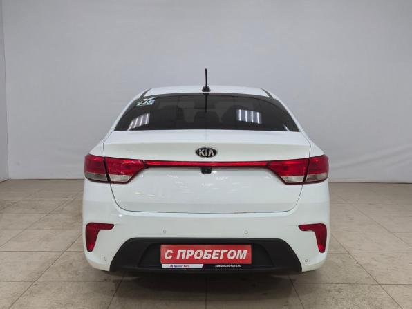 Kia Rio IV с пробегом 2019 года, цена 1 350 000 рублей, 189626 км, седан, Автокод Объявления
